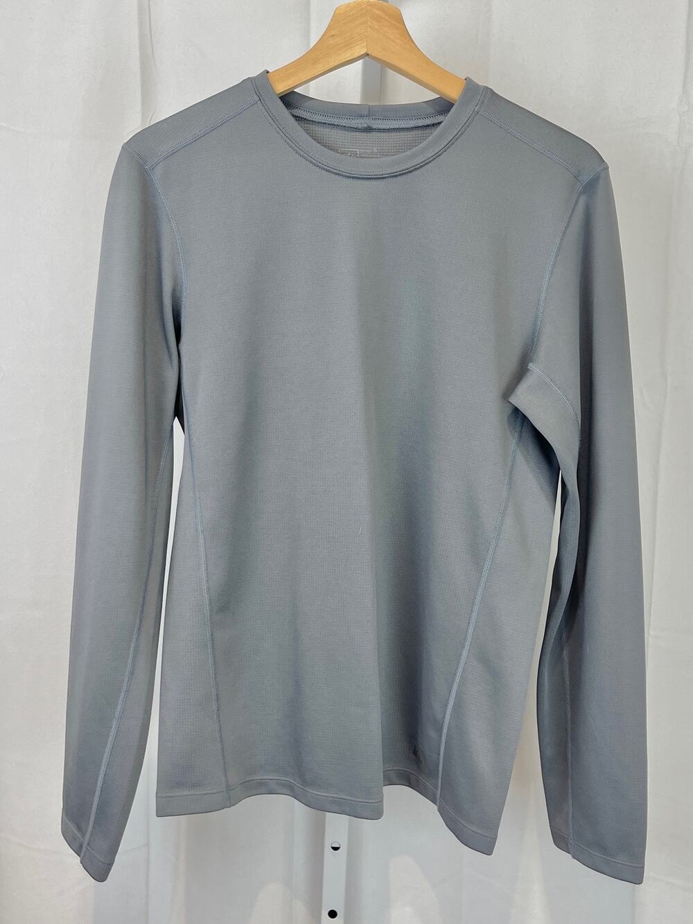 REI Mens Polartec Long Sleeve Crew Neck Base Layer Top Pullover Gray Size S